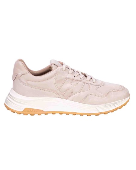 Shop HOGAN  Sneakers: Hogan Hyperlight in pelle.
Tomaia in nappa.
Dettagli in cuoio.
H laterale.
Impunture a vista.
Fussbett in memory foam.
Suola in gomma.
Indicazioni di cura e mantenimento incluse.
Custodia in tessuto inclusa.
Composizione: 100% pelle.
Made in Italy.. HXM5630EC01SYV-B013