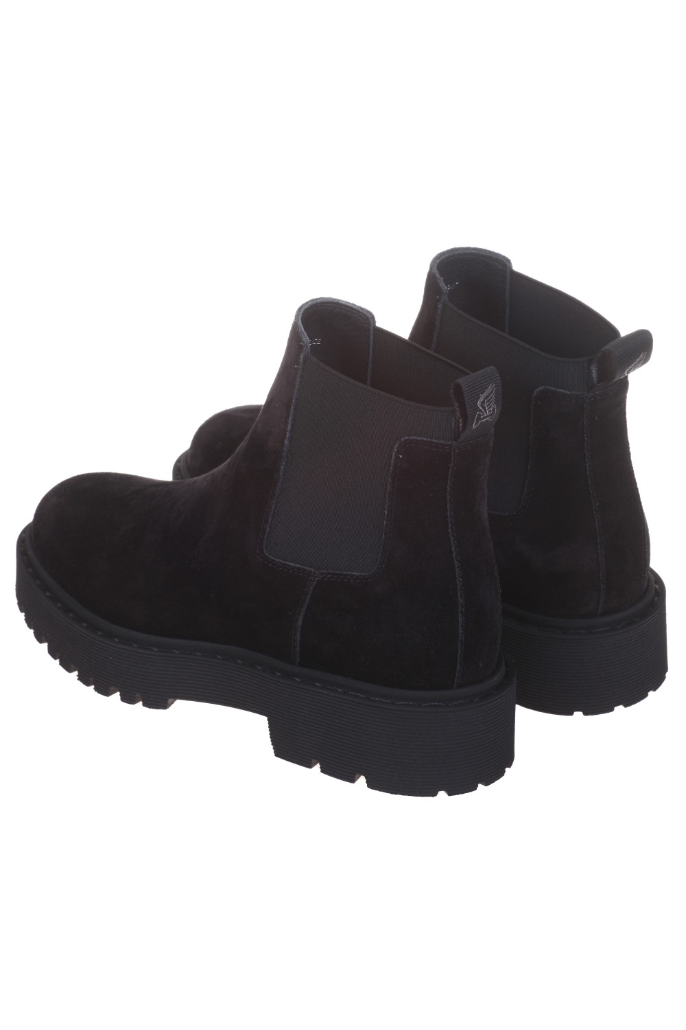 shop HOGAN Saldi Scarpe: Hogan Chelsea boot in suede, nero.
Tomaia in suede.
Inserti elastici.
Guardolo con cuciture a passo largo.
Fussbett in memory foam.
Suola in EVA.
Altezza totale 5 cm.
Custodia in tessuto inclusa.
Fabbricato in Italia.. HXW5430DG80BYE-B999 number 8970692