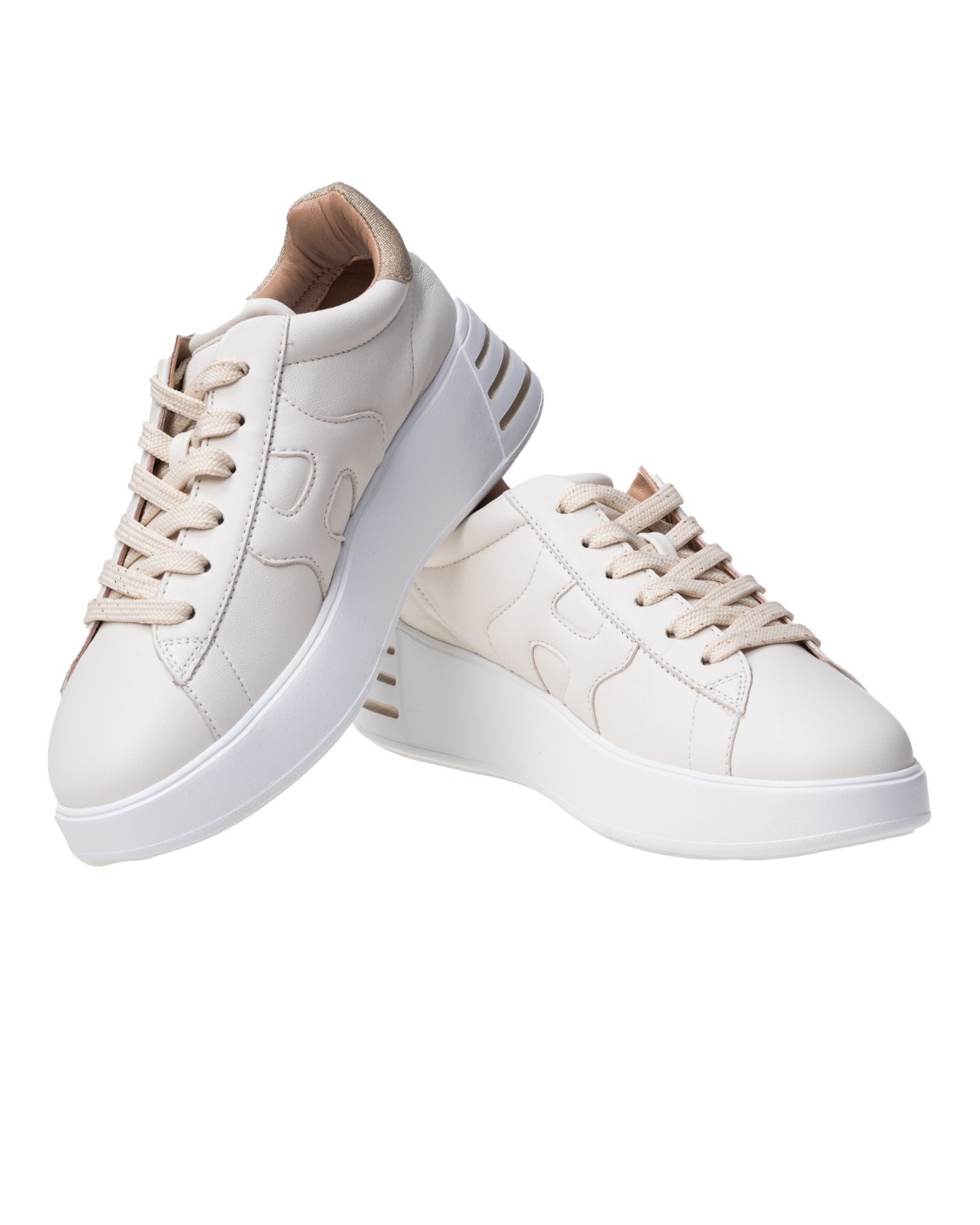 shop HOGAN  Scarpe: Hogan Rebel sneakers avorio.
Tomaia in nappa.
Dettagli in tessuto glitterato.
H laterale ondulata.
Fussbett in memory foam 5 mm.
Suola in gomma.
Altezza totale 5 cm.
Indicazioni di cura e mantenimento incluse.
Custodia in tessuto inclusa.
Fabbricato in Italia.. HXW5640DN61RCB-367T number 8089687