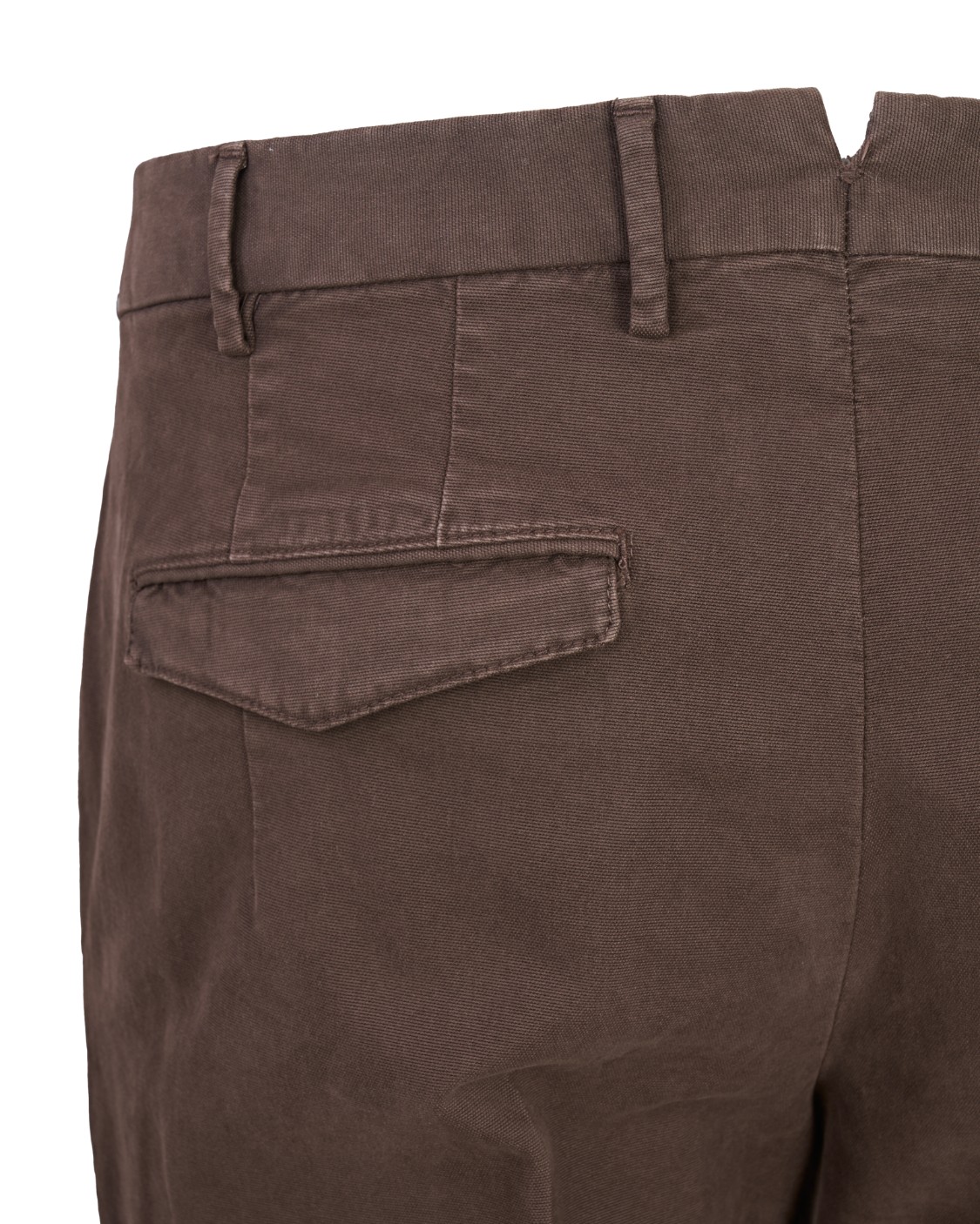 shop PT01  Pantalone: PT01 pantalone in cotone elasticizzato, washed.
Vita con una pince.
Chiusura con zip e gancetto, sovrapposto.
Due tasche anteriori e due posteriori con pattina.
Composizione: 54% cotone 43% lyocell 3% elastan.
Fabbricato in Italia.. COATMAZA0CL1SD49-N175 number 205171