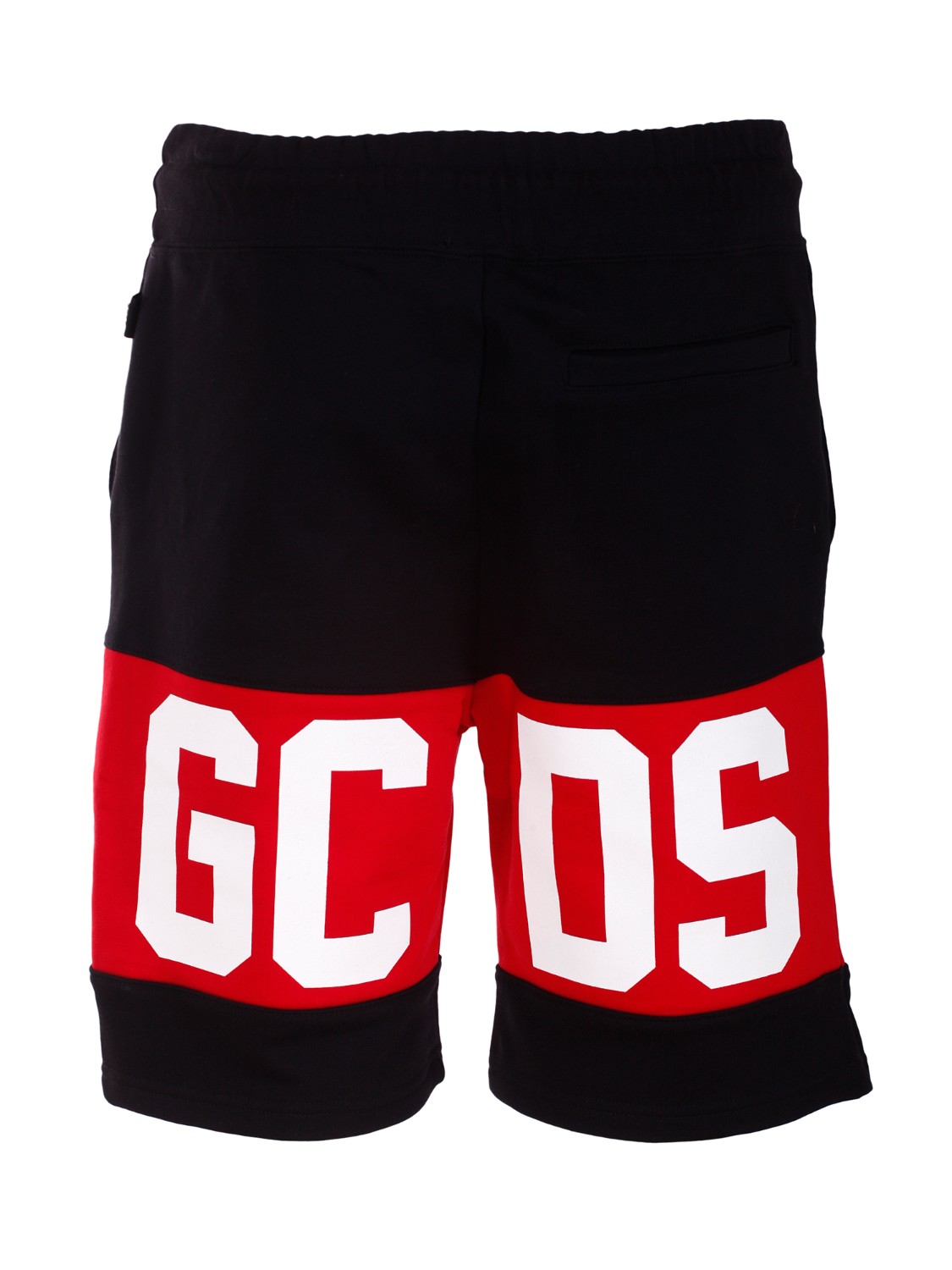 shop GCDS Saldi Bermuda: GCDS bermuda jogging con Logo lettering.
Oversize fit.
Composizione: 100% cotone.
Fabbricato in Italia.. CC94M031004-02 number 7478199