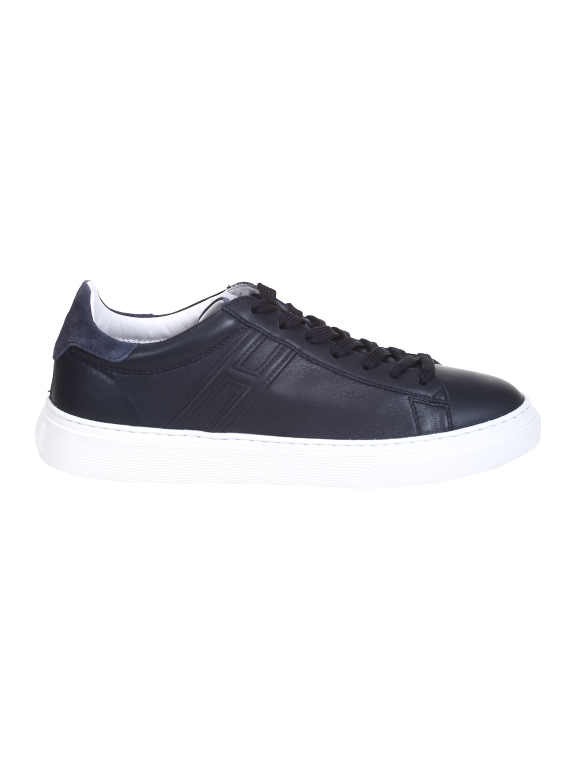 shop HOGAN Saldi Sneakers: Hogan sneakers H365 in pelle blu.
Tomaia in pelle.
Dettagli in suede.
H laterale.
Fussbett interno removibile rialzo 13 mm.
Suola in gomma.
Custodia in tessuto inclusa.
Composizione: 100% pelle.
Fabbricato in Italia.. HXM3650J960N1M-5C92 number 3876663